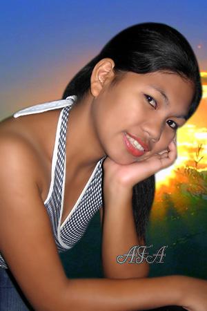 100703 - Reniza Age: 35 - Philippines