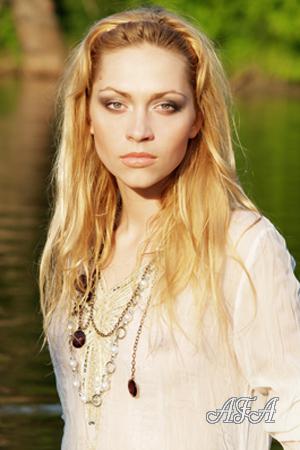 124320 - Olya Age: 25 - Ukraine