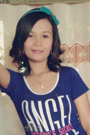 164211 - Rueangpilas Age: 40 - Thailand
