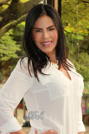 168997 - Marietta Age: 57 - Colombia