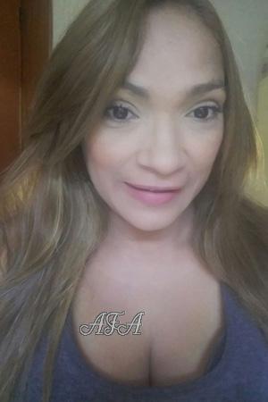 176825 - Mary Age: 56 - Colombia