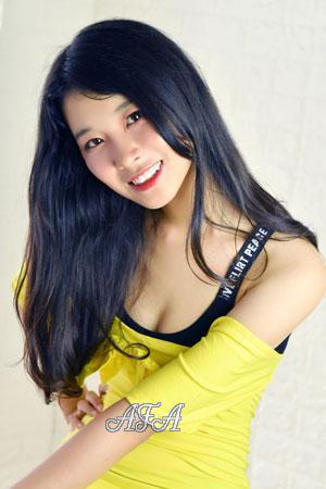 182088 - Yuning Age: 24 - China