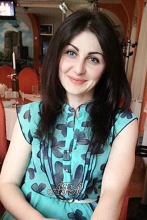 182301 - Svetlana Age: 37 - Ukraine