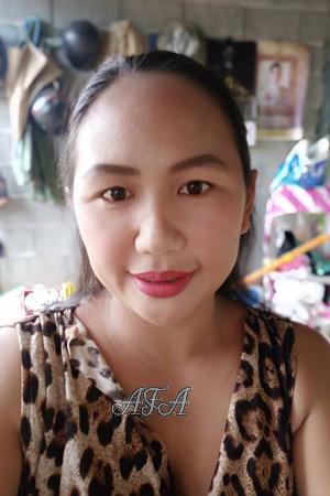 184572 - Khaimuk Age: 41 - Thailand