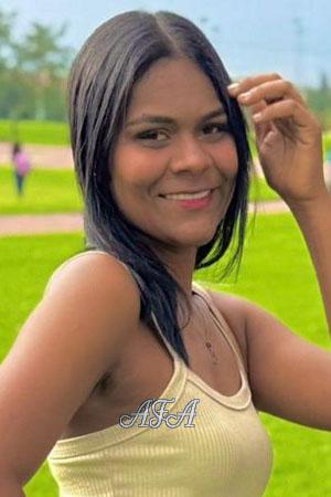 189218 - Maria Carolina Age: 24 - Colombia