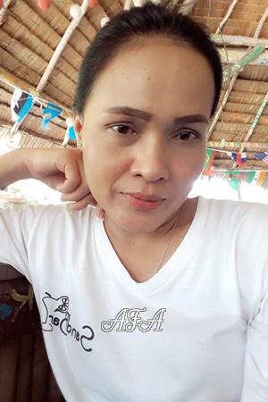 192075 - Pimnara Age: 49 - Thailand