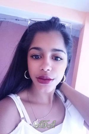 194369 - Claudia Age: 21 - Colombia