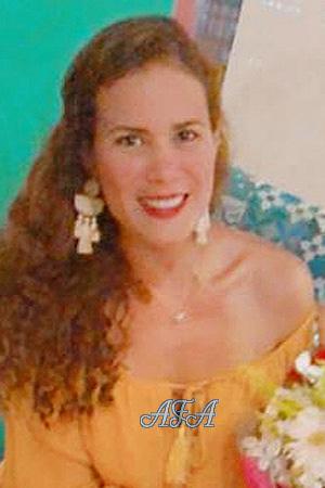 202272 - Stephanie Age: 38 - Costa Rica