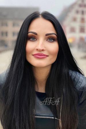 207591 - Nelya Age: 38 - Ukraine