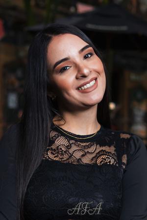 207750 - Diana Age: 29 - Colombia