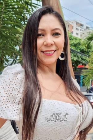 214329 - Shirley Age: 42 - Colombia