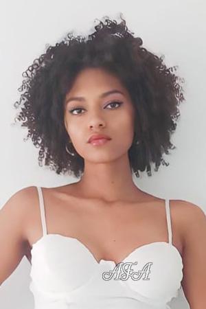215243 - Carolina Age: 27 - Colombia