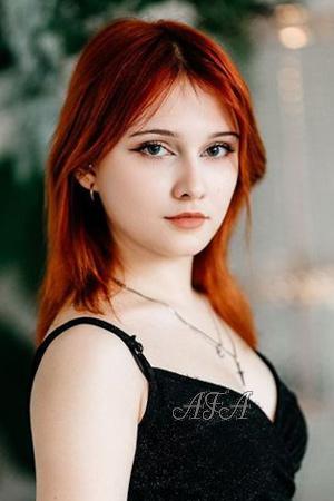 218433 - Yelyzaveta Age: 18 - Ukraine