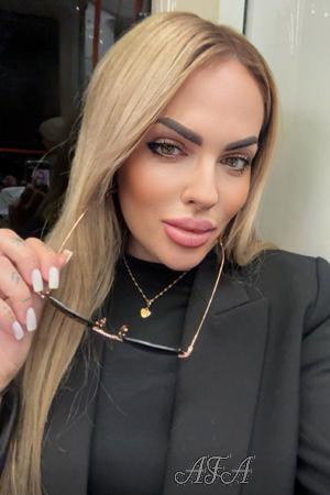 221366 - Alika Age: 46 - Ukraine