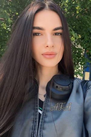 225251 - Mariia Age: 38 - Ukraine