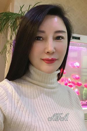 225963 - Lucy Age: 53 - China