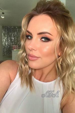 226120 - Iryna Age: 39 - Ukraine