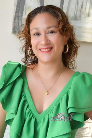 226554 - Jessica Age: 42 - Peru