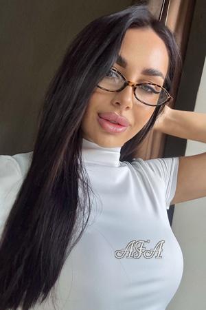 227168 - Nataliia Age: 28 - Ukraine