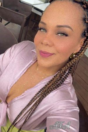 228383 - Stephanie Age: 39 - Costa Rica