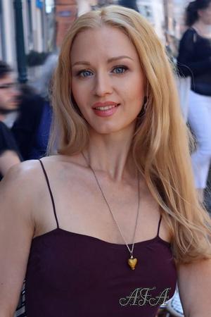228428 - Mariia Age: 40 - Ukraine