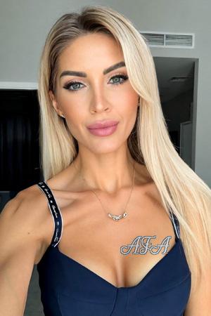 229227 - Anastasiia Age: 36 - Ukraine