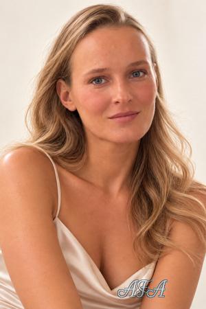 229401 - Maryna Age: 38 - Ukraine