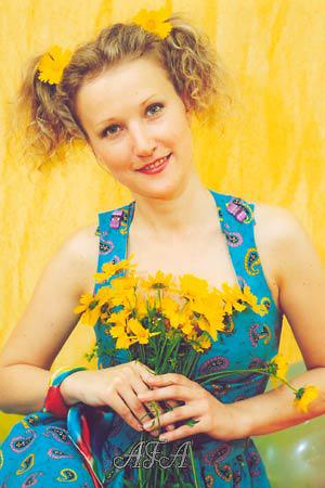 58872 - Natasha Age: 35 - Ukraine