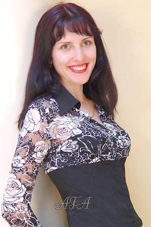 62185 - Yelena Age: 32 - Ukraine