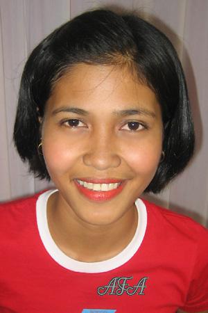 81762 - Fe Age: 31 - Philippines