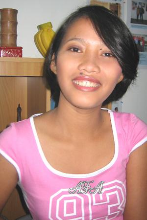 81995 - Jenelyn Age: 25 - Philippines