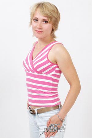 83648 - Nadezhda Age: 26 - Ukraine