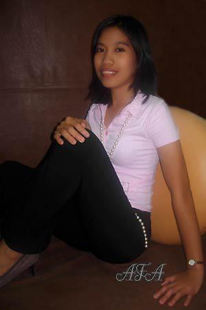Philippines women